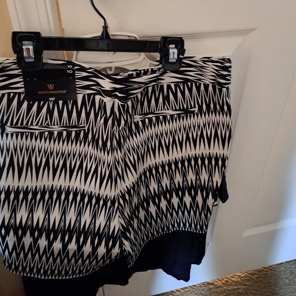 Stylus Oversized Women's Tee and Fashion shorts two front & back pockets NWT - Picture 2 of 5
